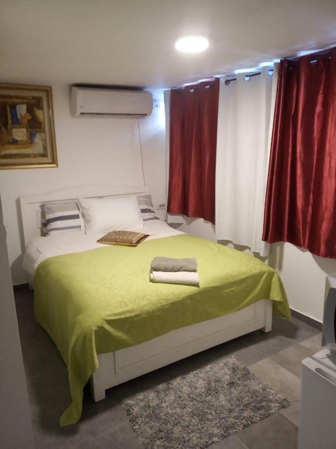 Sapir Hostel (Adults Only) Tel Aviv Eksteriør bilde